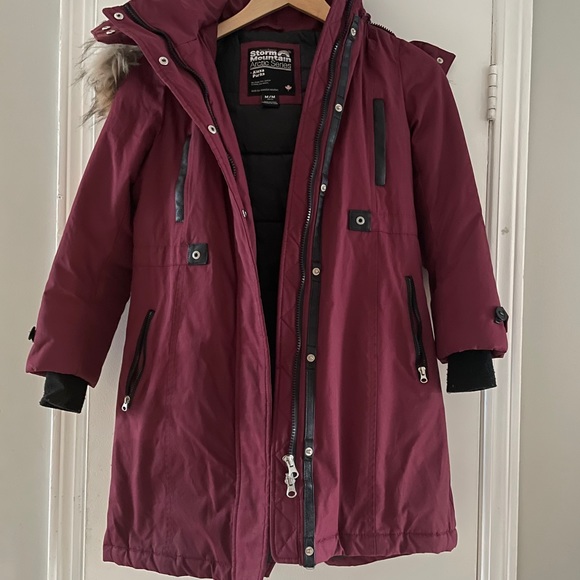Girls winter coat - Picture 1 of 4